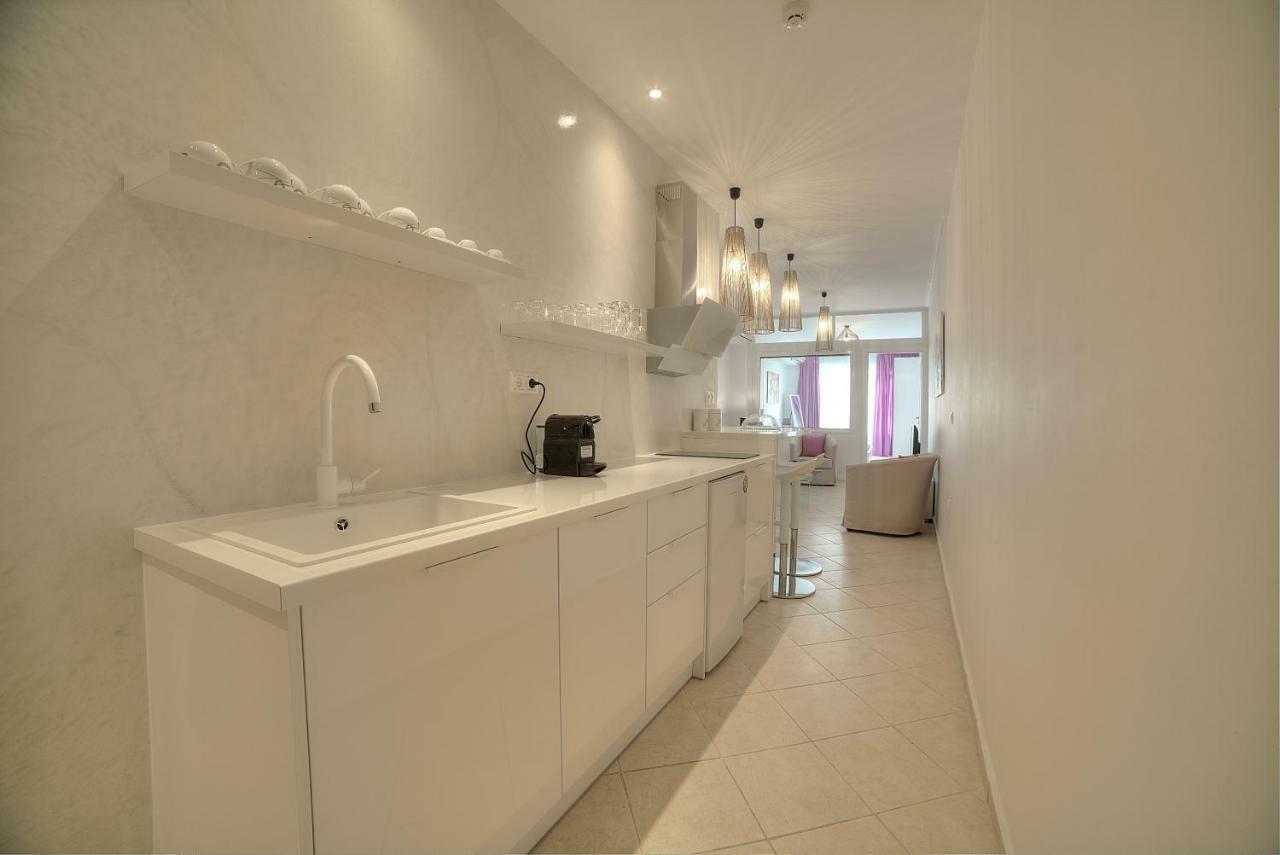 Downtown Glyfada Smart Apartment Atenas Exterior foto
